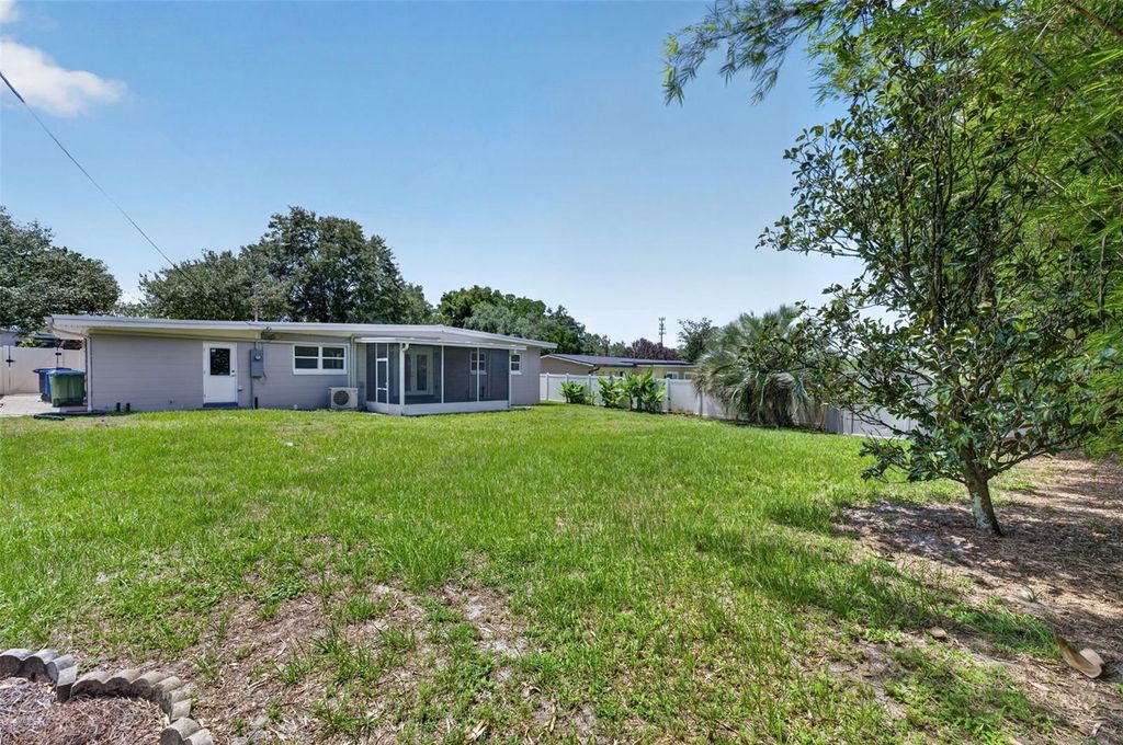 Image 26 of property listing at 2974 CHANTILLY AVENUE, Winter Park, FL 32789