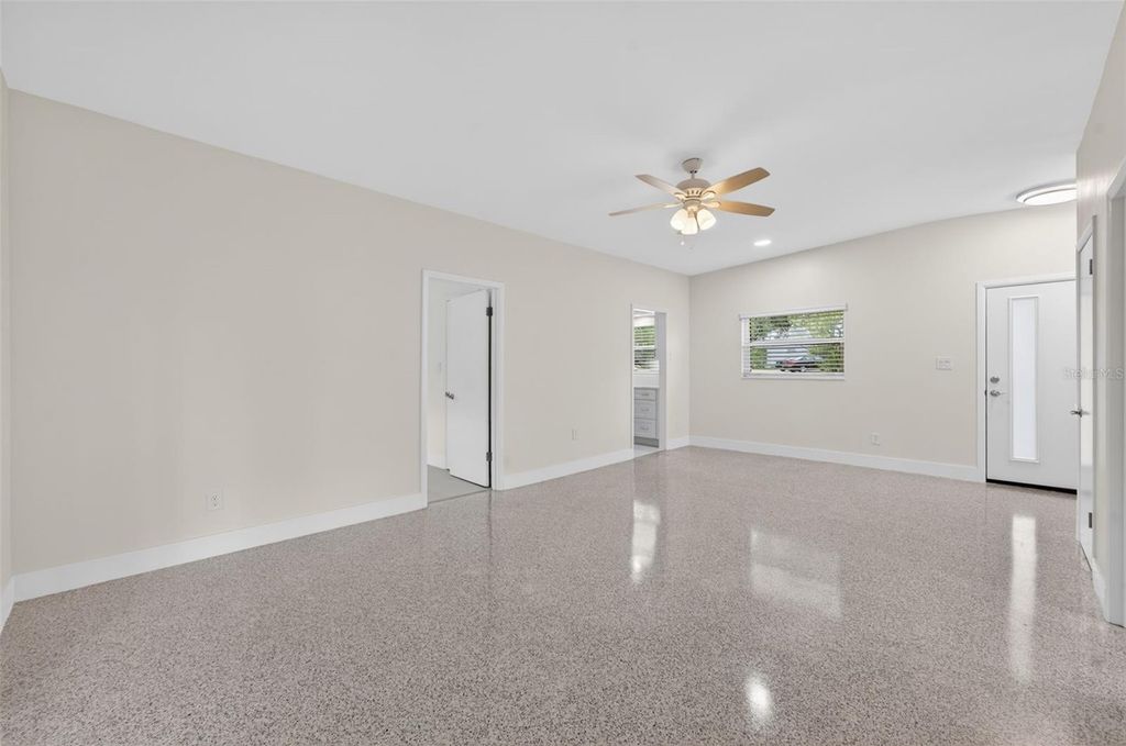 Image 5 of property listing at 2974 CHANTILLY AVENUE, Winter Park, FL 32789