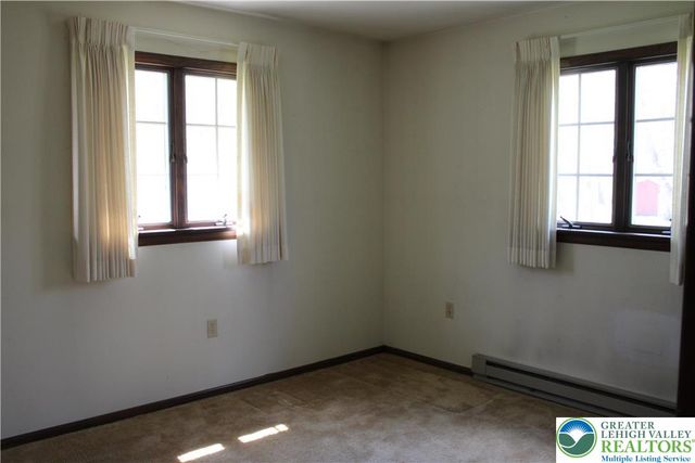 160 White Oak Drive, Penn Forest Twp, PA 18229