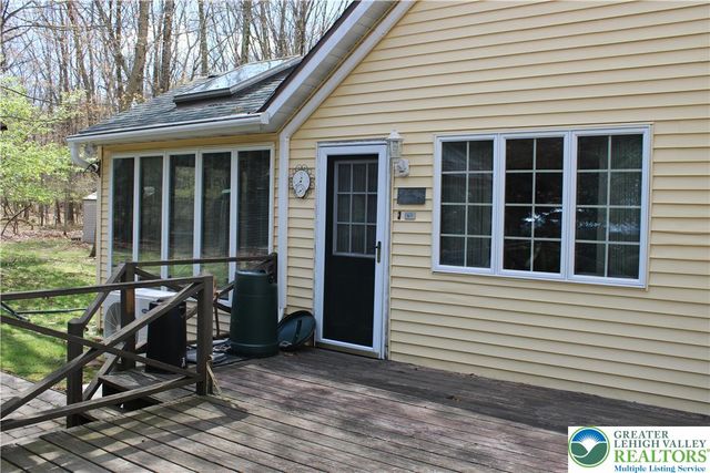 160 White Oak Drive, Penn Forest Twp, PA 18229