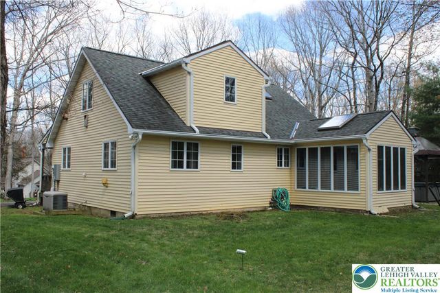 160 White Oak Drive, Penn Forest Twp, PA 18229