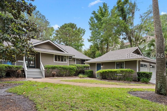 15 Promontory Ct, Hilton Head Island, SC 29928