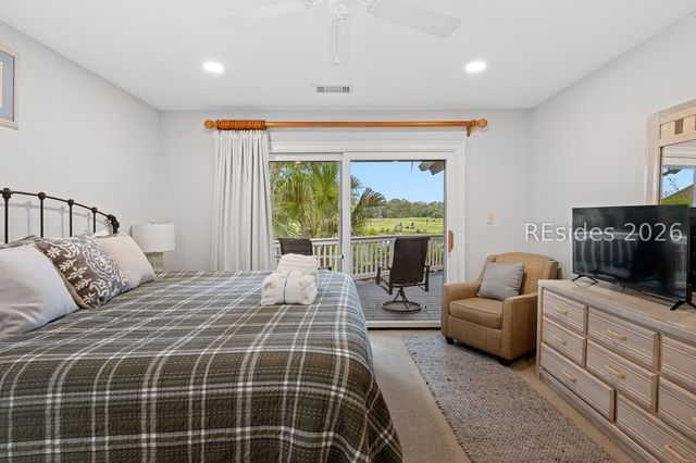 15 Promontory Ct, Hilton Head Island, SC 29928