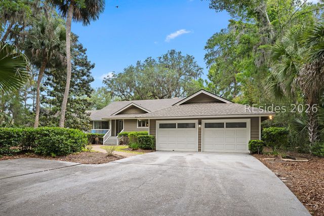 15 Promontory Ct, Hilton Head Island, SC 29928