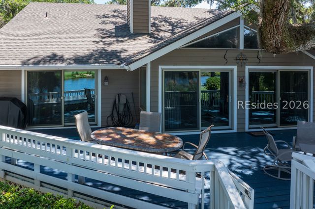 15 Promontory Ct, Hilton Head Island, SC 29928