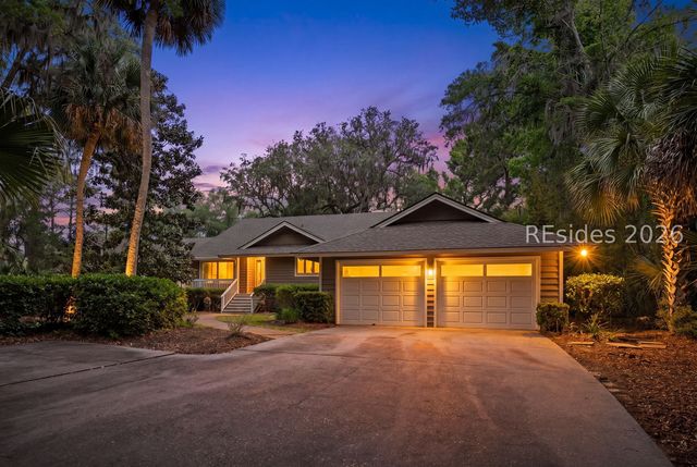 15 Promontory Ct, Hilton Head Island, SC 29928