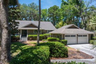 15 Promontory Ct, Hilton Head Island, SC 29928
