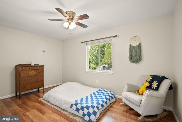 7471 CEDAR KNOLLS DR, Warrenton, VA 20187