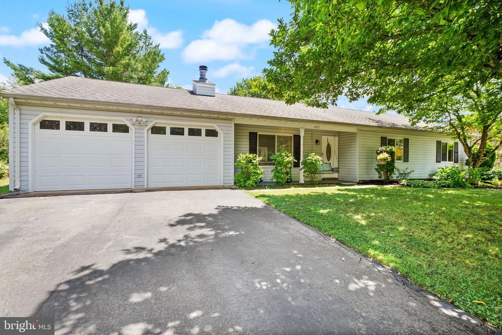 7471 CEDAR KNOLLS DR, Warrenton, VA 20187