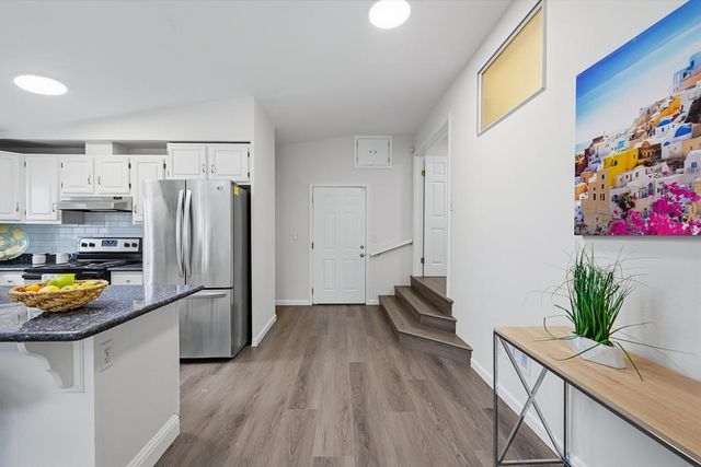 1722 Eveleth Ave, San Leandro, CA 94577