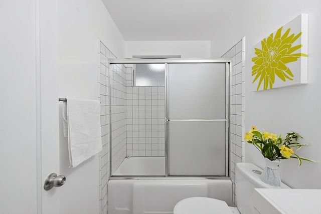 1722 Eveleth Ave, San Leandro, CA 94577