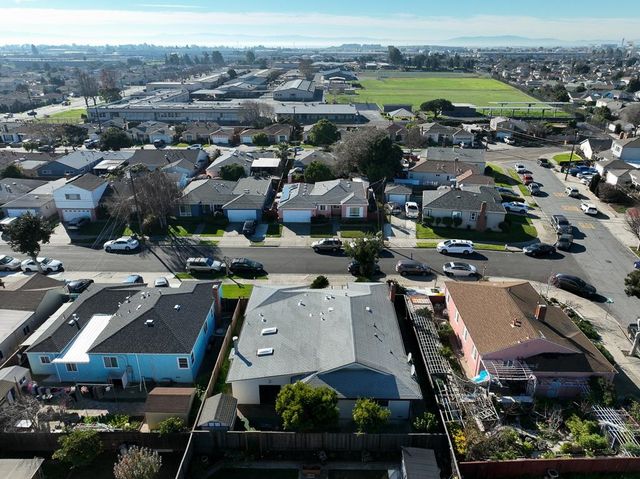 1722 Eveleth Ave, San Leandro, CA 94577