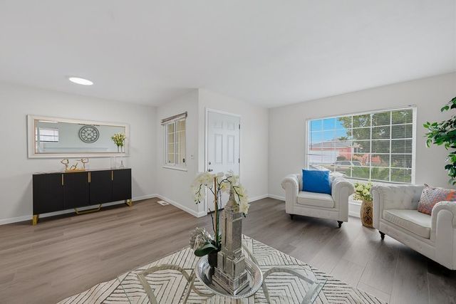 1722 Eveleth Ave, San Leandro, CA 94577