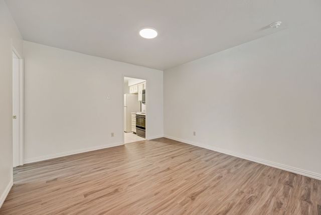 1508 Britainway Lane, Dallas, TX 75228