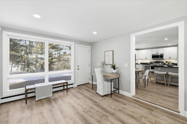 8 Park Drive, Bedford, NH 03110