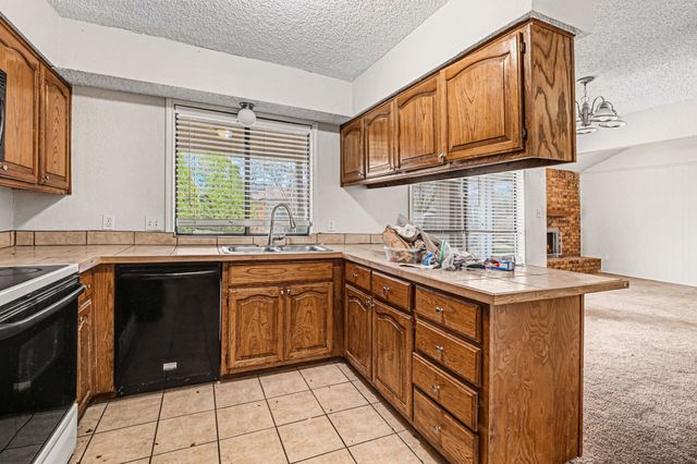 6461 Westridge Drive, Watauga, TX 76148