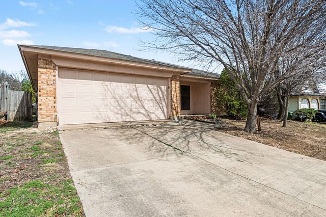 6461 Westridge Drive, Watauga, TX 76148