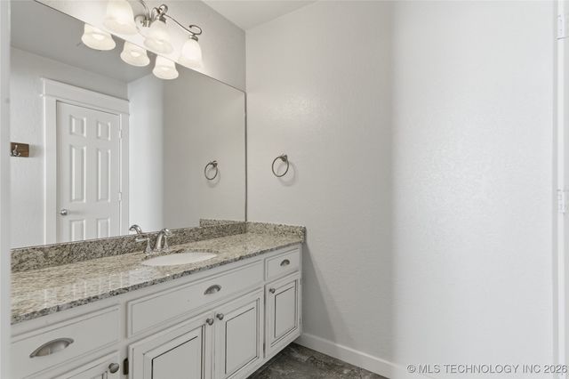 9208 N 103rd East Place, Owasso, OK 74055