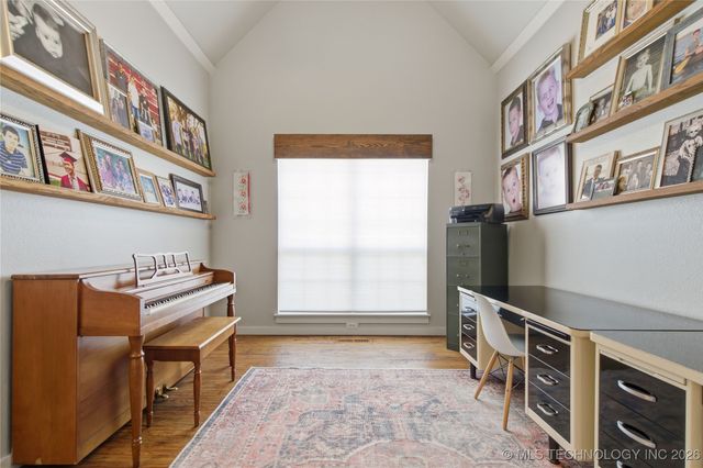 9208 N 103rd East Place, Owasso, OK 74055