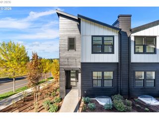 6495 Nw OLYMPIC Ln 25, Camas, WA 98607