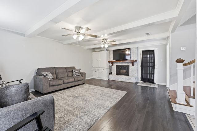 204 Midland Dr, Houma, LA 70360