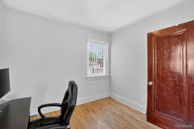 15802 Mansfield Street, Detroit, MI 48227