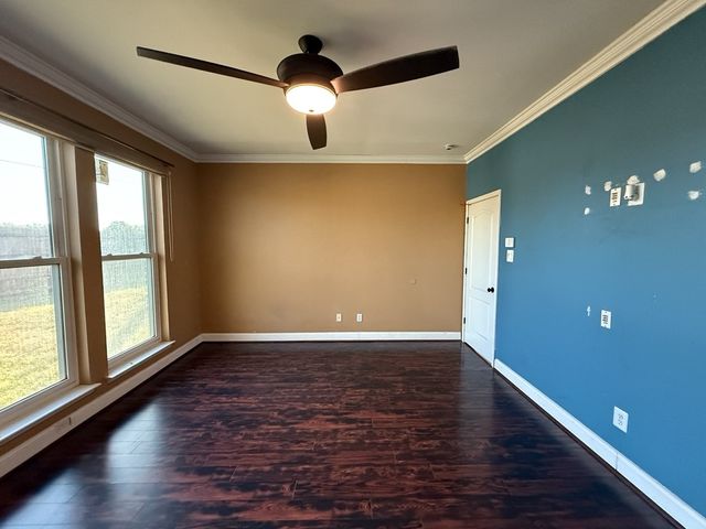 117 Hanover Street, Grand Prairie, TX 75052