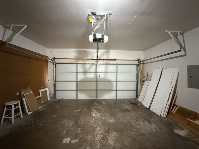 117 Hanover Street, Grand Prairie, TX 75052