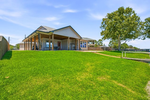 4323 Basswood Court, Granbury, TX 76049