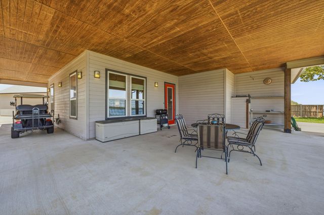 4323 Basswood Court, Granbury, TX 76049