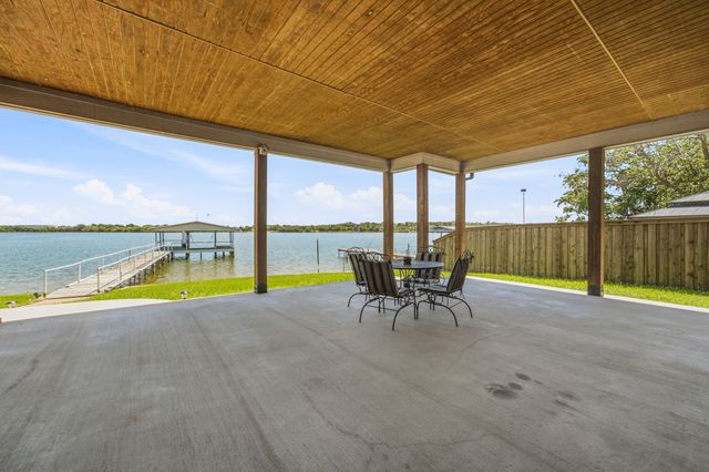 4323 Basswood Court, Granbury, TX 76049