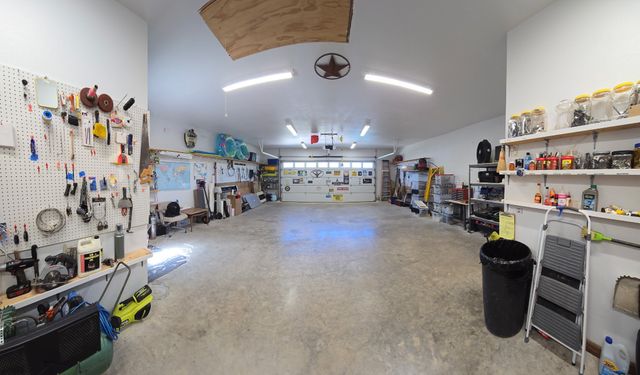 4323 Basswood Court, Granbury, TX 76049