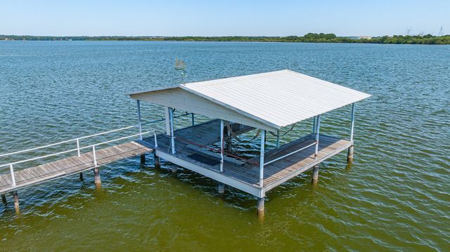 4323 Basswood Court, Granbury, TX 76049