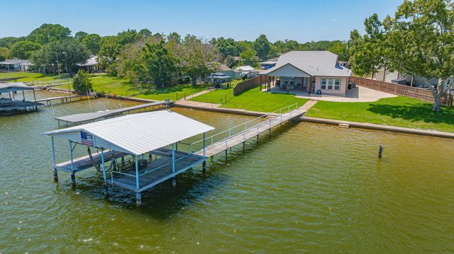 4323 Basswood Court, Granbury, TX 76049