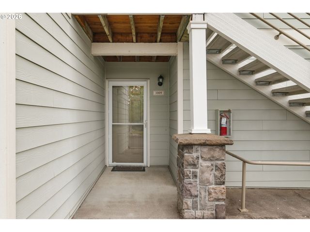 15058 Nw CENTRAL Dr 1009, Portland, OR 97229