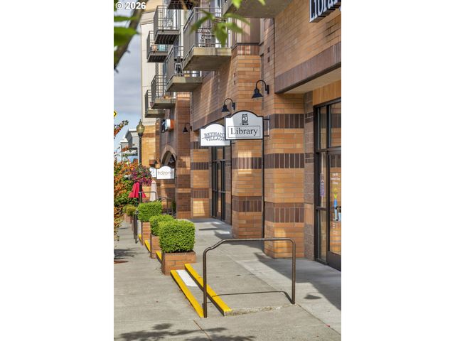 15058 Nw CENTRAL Dr 1009, Portland, OR 97229