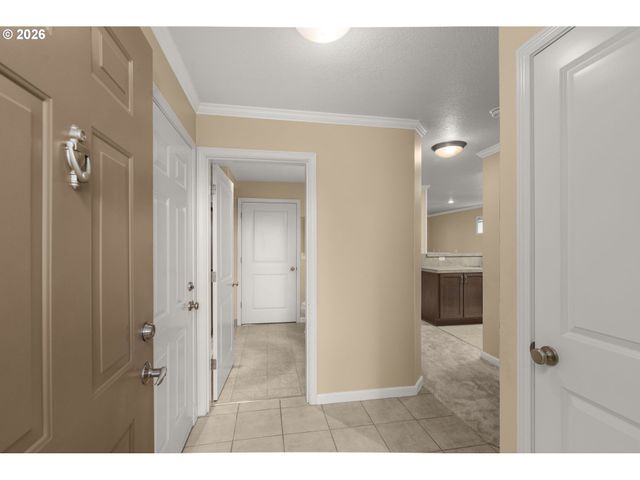 15058 Nw CENTRAL Dr 1009, Portland, OR 97229