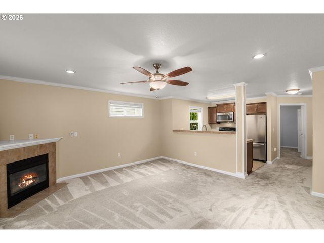 15058 Nw CENTRAL Dr 1009, Portland, OR 97229