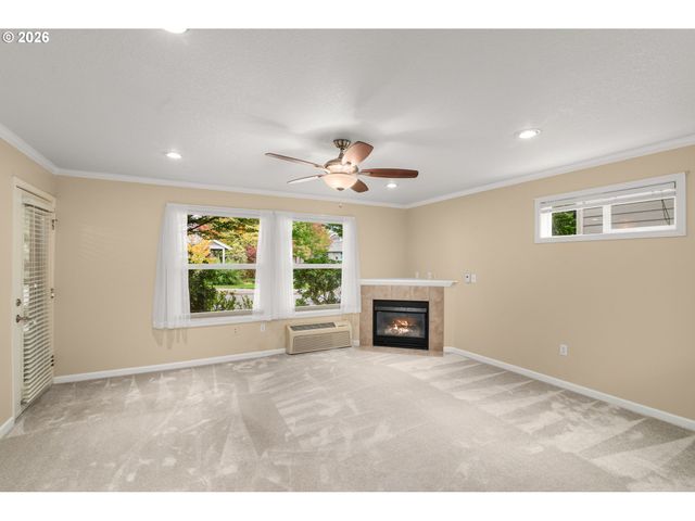 15058 Nw CENTRAL Dr 1009, Portland, OR 97229