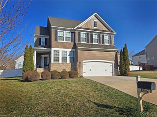 4206 Hiddenwell Ln, Chester, VA 23831