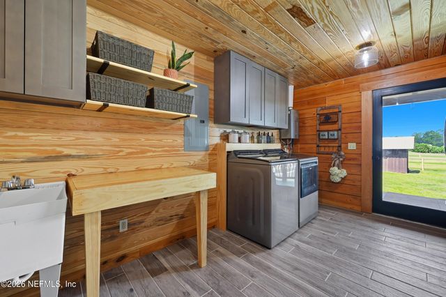 3938 SUNSET SKY Road, Middleburg, FL 32068