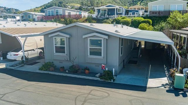 4650 dulin 40, Fallbrook, CA 92028