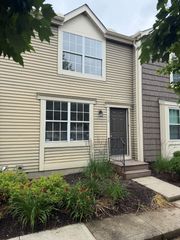 5122 Singleton Drive, 36C, Hilliard, OH 43026