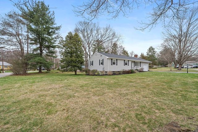 55 Benjamin Drive, Attleboro, MA 02703