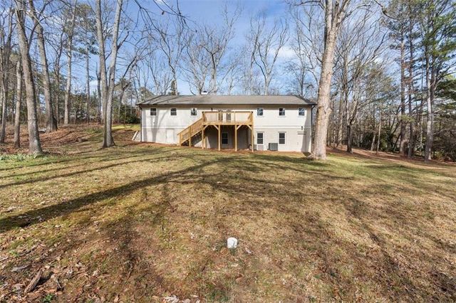49 Apache Trail SW, Cartersville, GA 30120