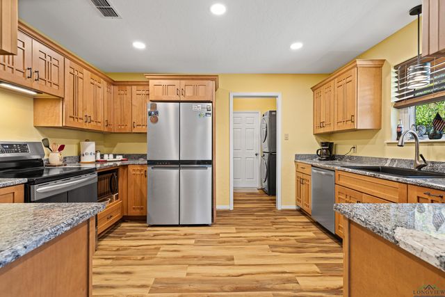 417 Pecan Court, Jefferson, TX 75657