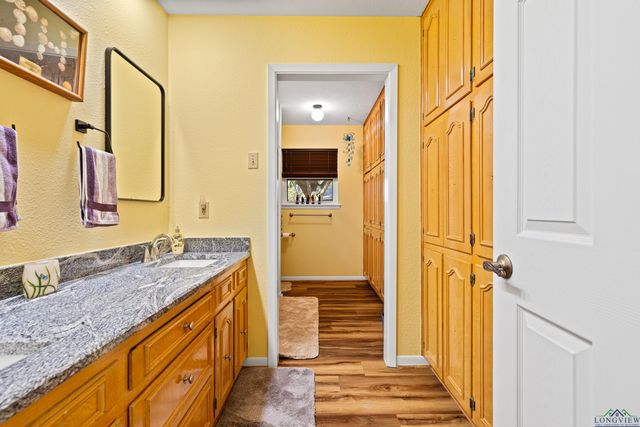 417 Pecan Court, Jefferson, TX 75657