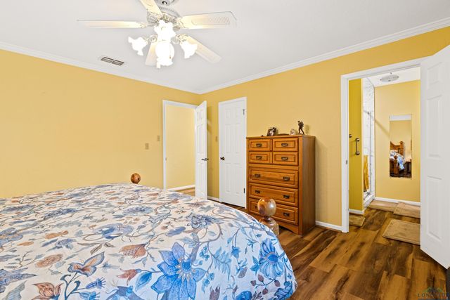 417 Pecan Court, Jefferson, TX 75657