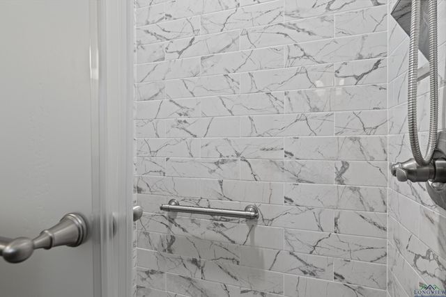 417 Pecan Court, Jefferson, TX 75657