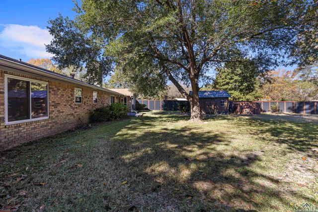 417 Pecan Court, Jefferson, TX 75657